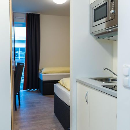 Hotel Staffelseestrasse Мюнхен Экстерьер фото